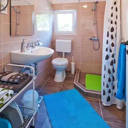 Apartment Your Colourful *